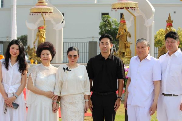 ชลบุรีเปิด “ลานเบญจเทวี” แลนด์มาร์คท่องเที่ยว–ศรัทธาแห่งใหม่ริมทะเลบางแสน